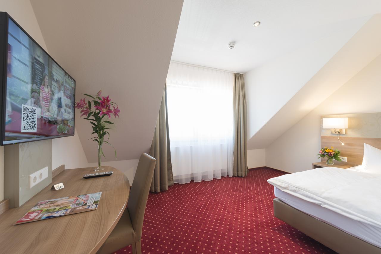 Hotel Restaurant Baeren Isny im Allgäu Buitenkant foto